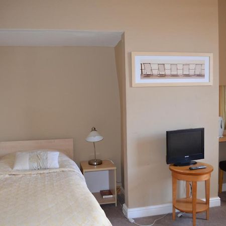 Bed and Breakfast Oak House Bb Олдем Номер фото